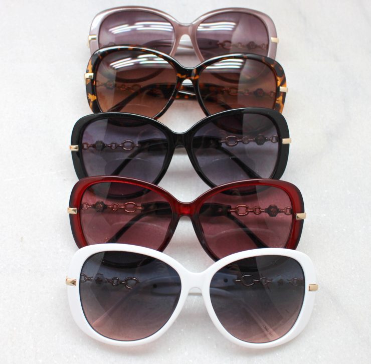 A photo of the Fashion Sunglasses product