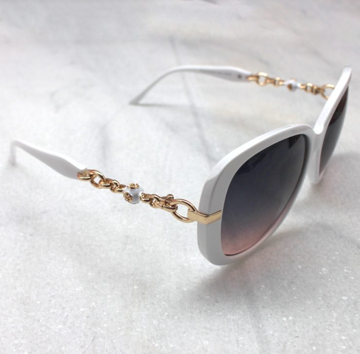 A photo of the Fashion Sunglasses product