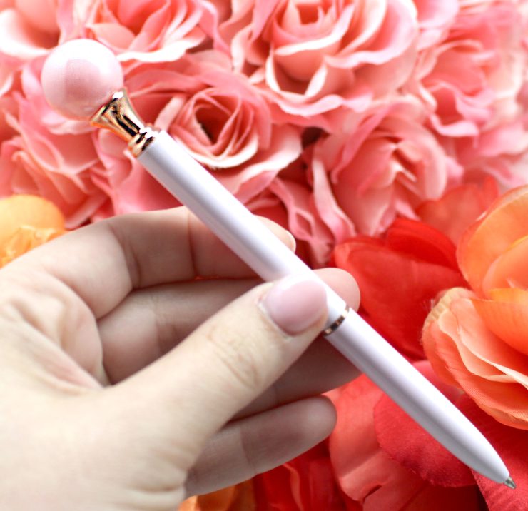 A photo of the Pearl Pens product