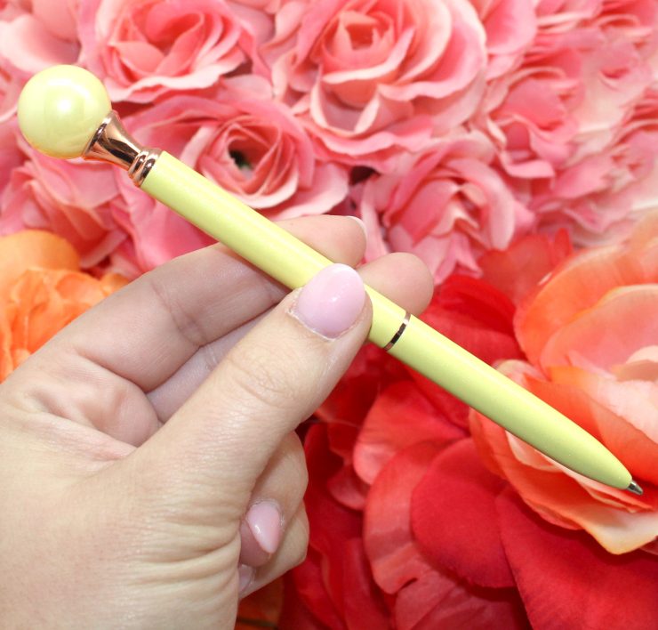 A photo of the Pearl Pens product