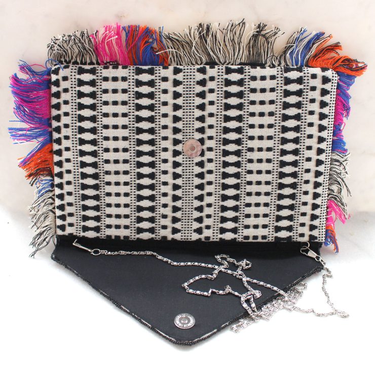 A photo of the Vivica Clutch product