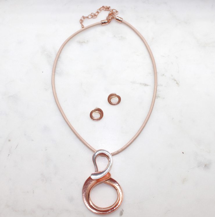 A photo of the Free Form Necklace product