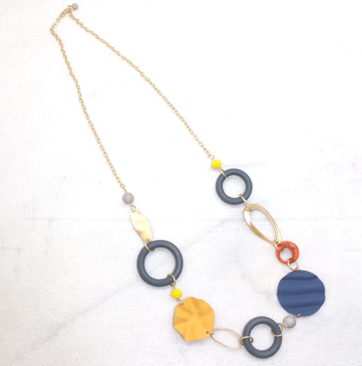 A photo of the Color Pieces Necklace product