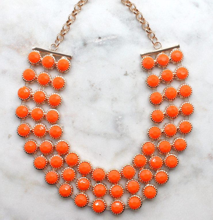 A photo of the Neon Bright Dreams Necklace product