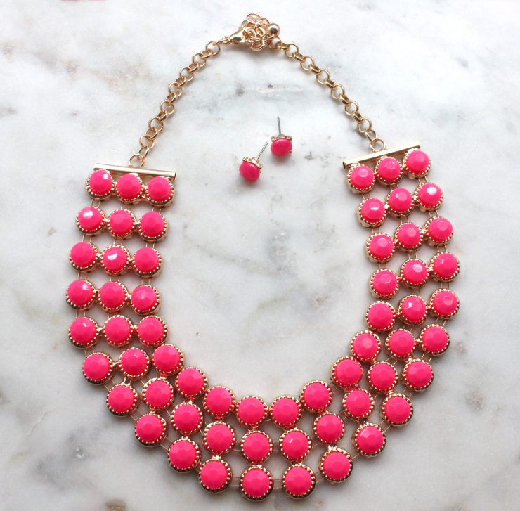 A photo of the Neon Bright Dreams Necklace product