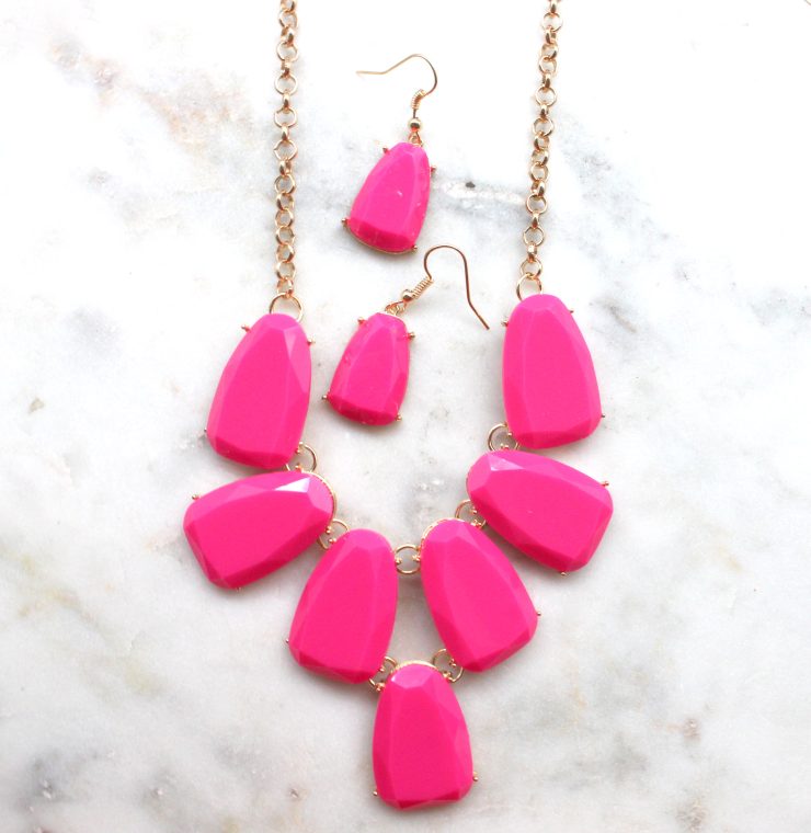 A photo of the Neon Pebbles Necklace product