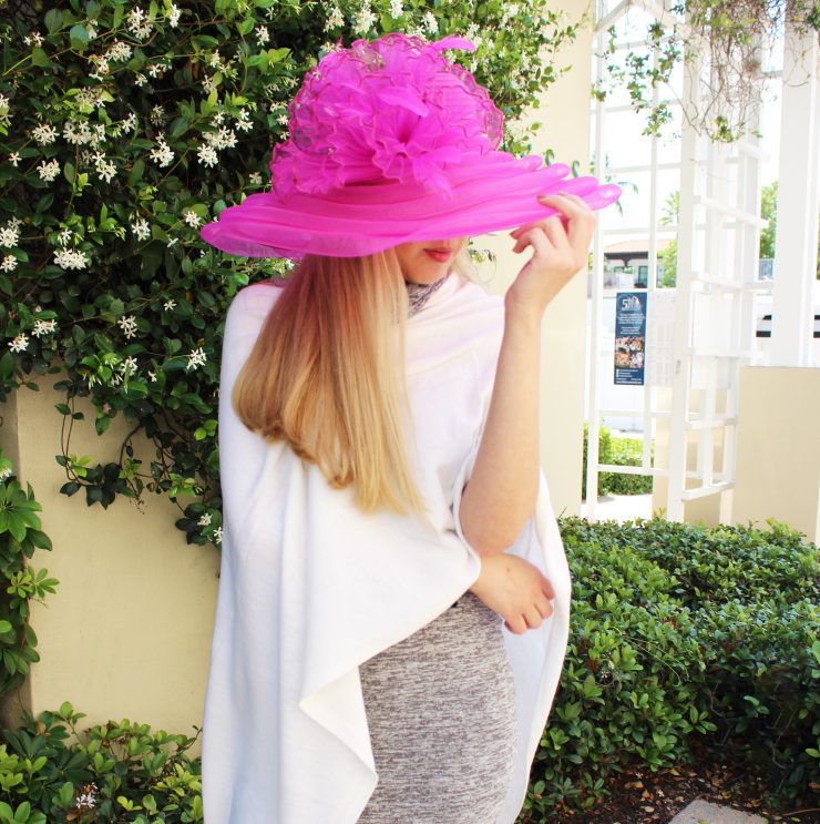 A photo of the Pretty In Pink Fascinator Hat product