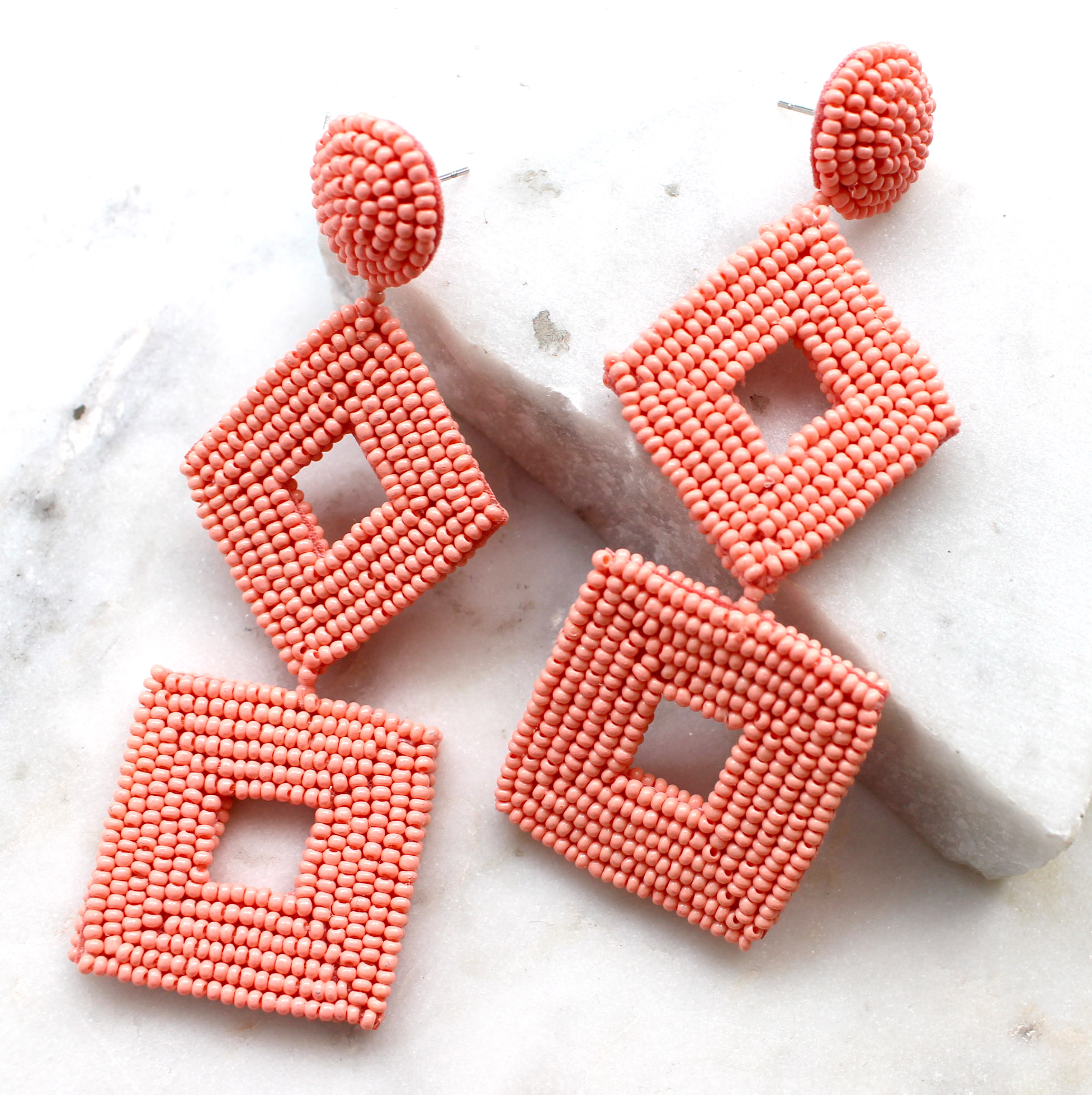 aesthetic seed bead necklace