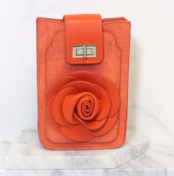 A photo of the Fiery Floral Cross Body Purse product