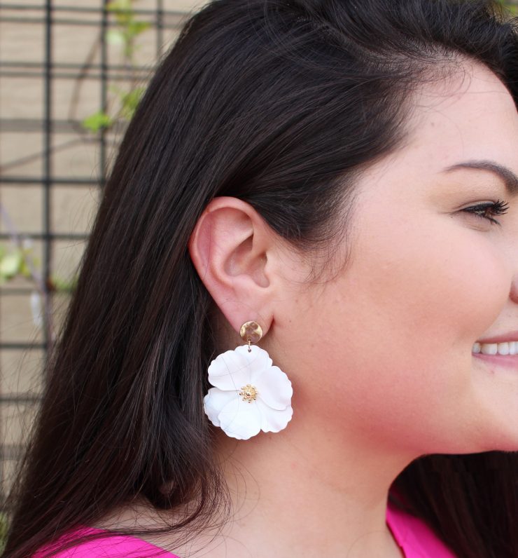 A photo of the Dazzling Daisy Earrings product