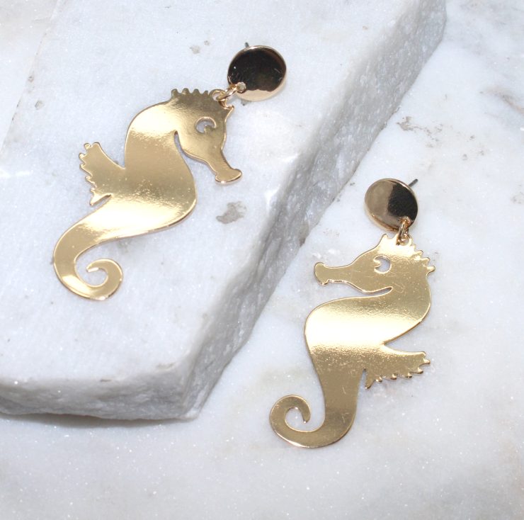 A photo of the Seahorse Earrings product