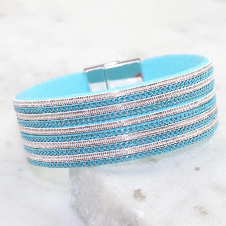 A photo of the Striped Bracelet product