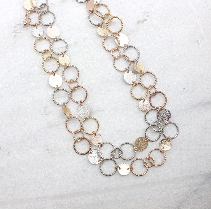 A photo of the Mae Necklace product