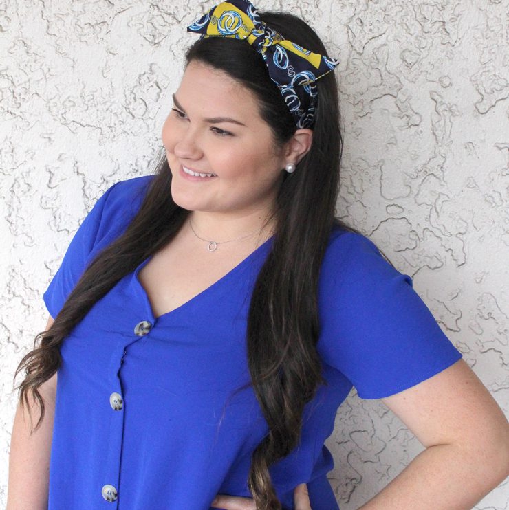A photo of the Big Bow Headband in Blue product