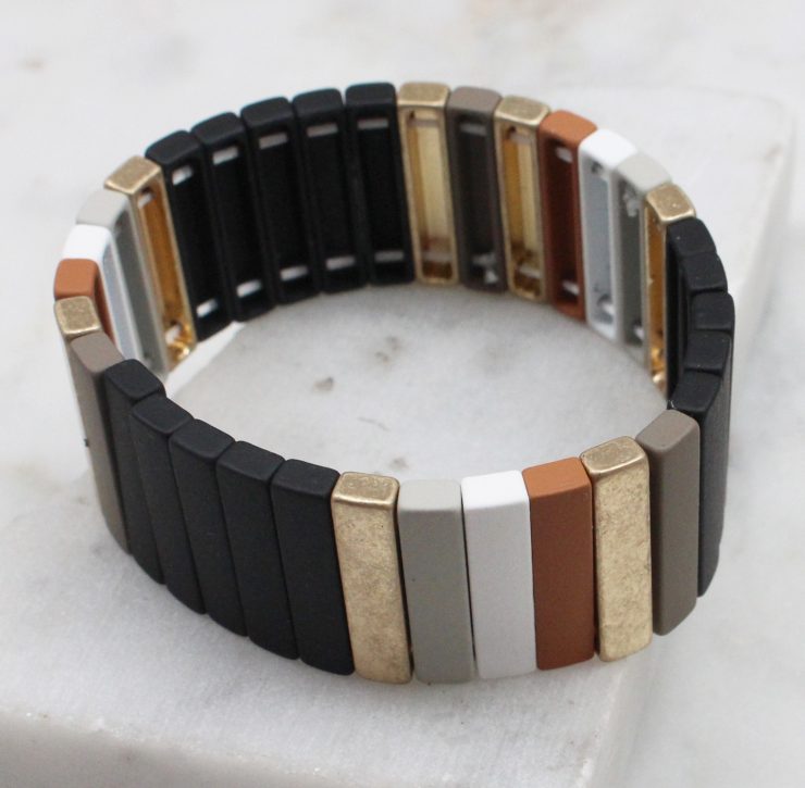 A photo of the Rectangle Pieces Color Block Bracelet product