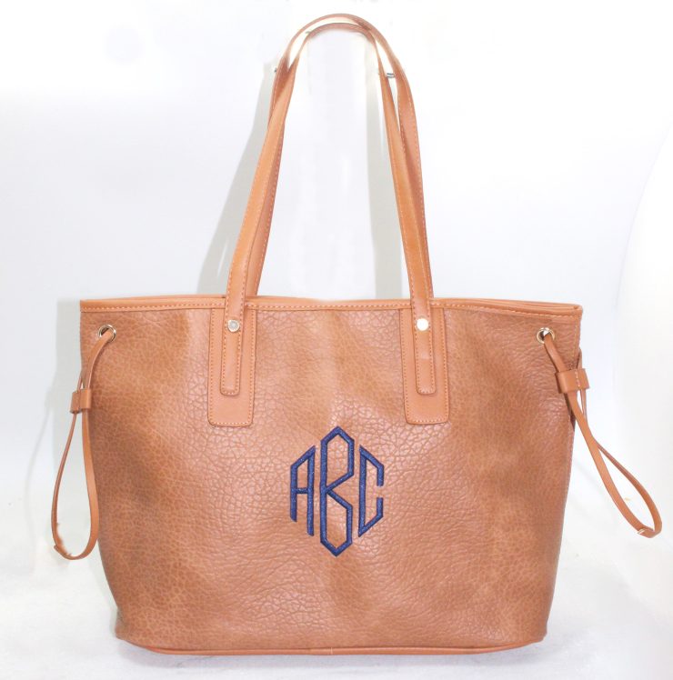 A photo of the Geri Shopper Tote in Camel product