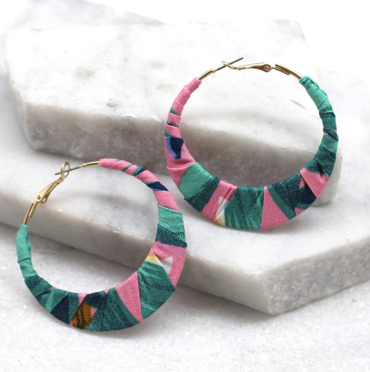 A photo of the Tropical Breeze Earrings in White product