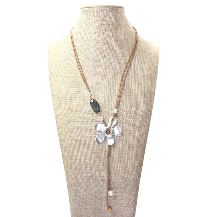 A photo of the Flower Gem Necklace product