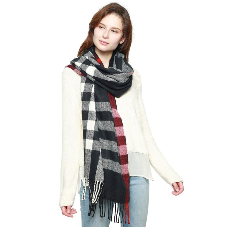 A photo of the Fresh Plaid Scarf in Black product