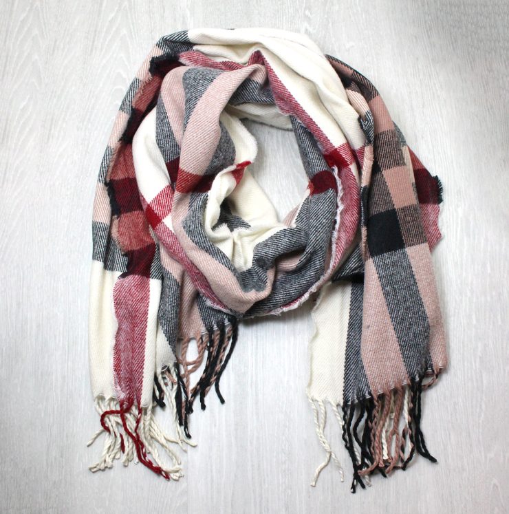 A photo of the Fresh Plaid Scarf in Creme product
