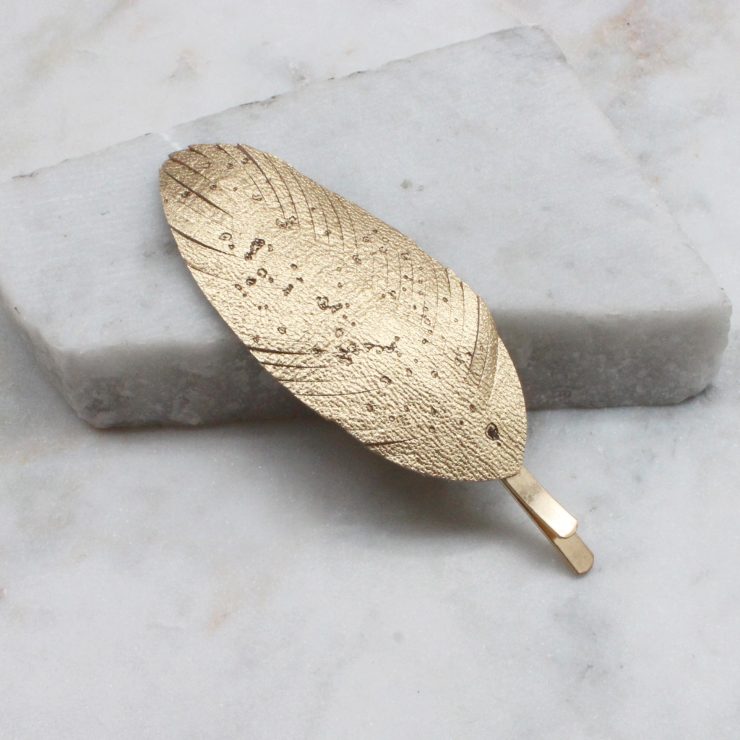 A photo of the Gold Leaf Bobby Pin product