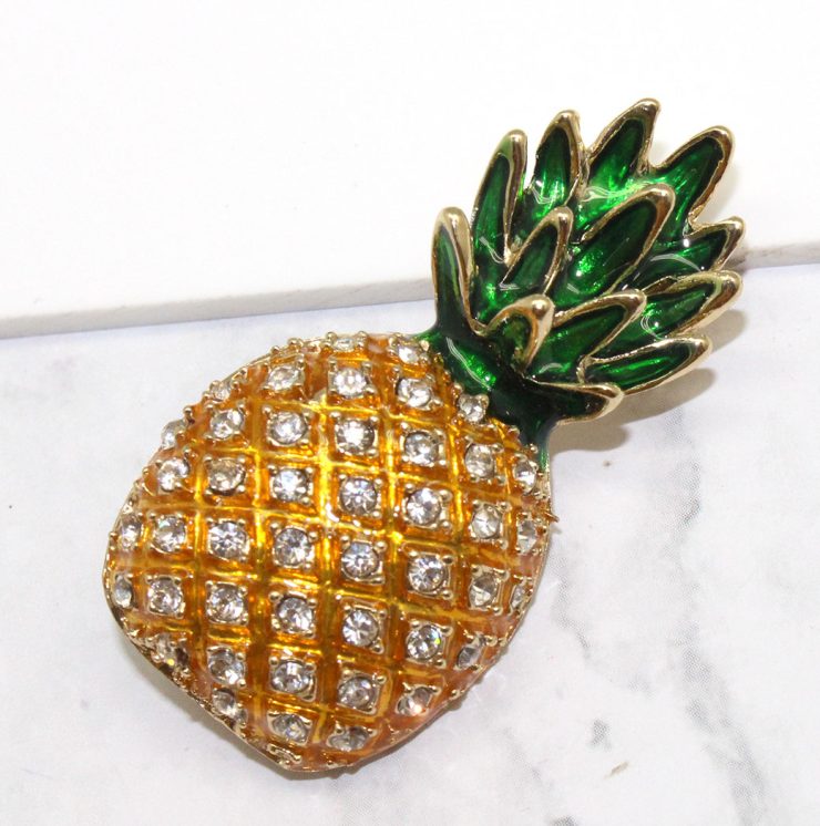 A photo of the Pineapple Pin product