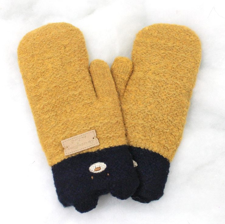 A photo of the Teddy Mittens in Khaki product