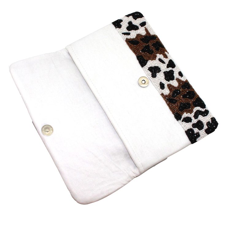 A photo of the Cheetah Print Beaded Clutch product