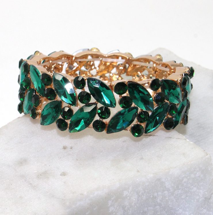 A photo of the Gem of the Night Bracelet in Green product