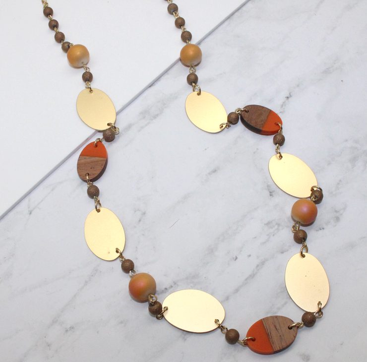 A photo of the Autumn Tones Necklace product