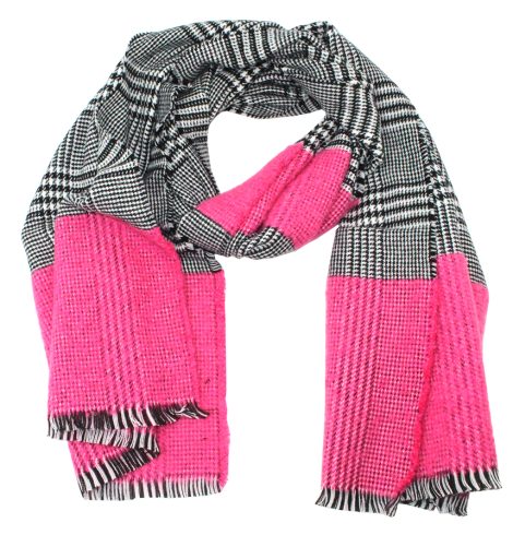 A photo of the Houndstooth Tartan Scarf product