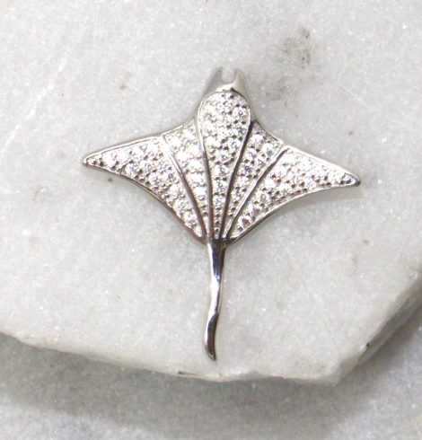 A photo of the Stingray Pendant product