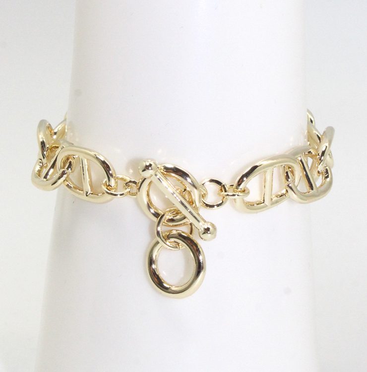 A photo of the Dolli Bracelet product
