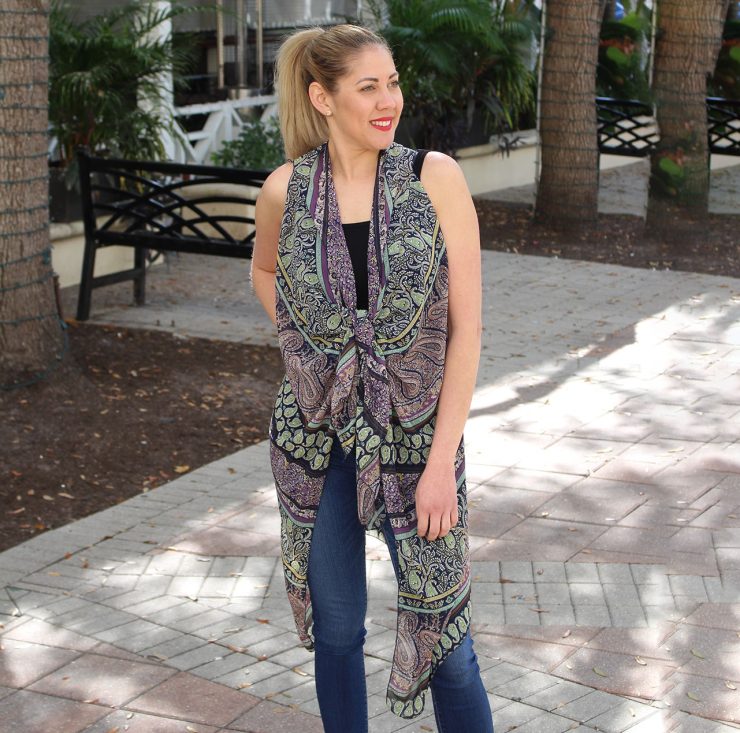 A photo of the Paisley Kimono Vest product