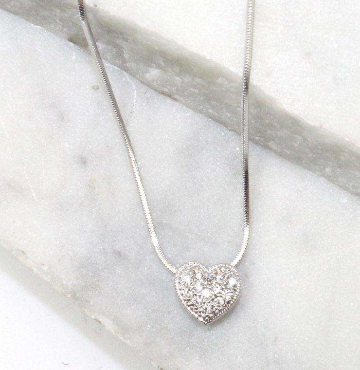 A photo of the Valentine Necklace product