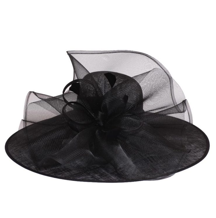 A photo of the Angelica Fascinator Hat product