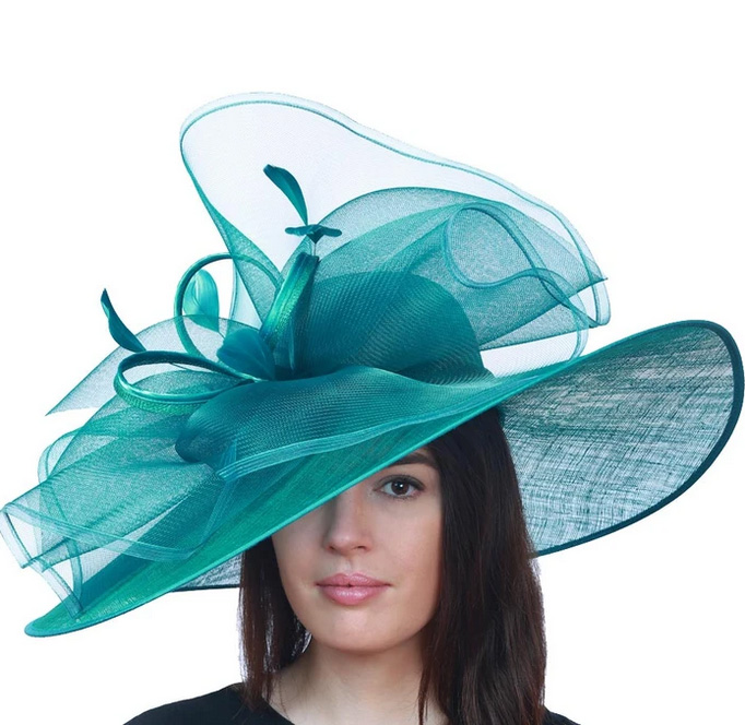 A photo of the Angelica Fascinator Hat product