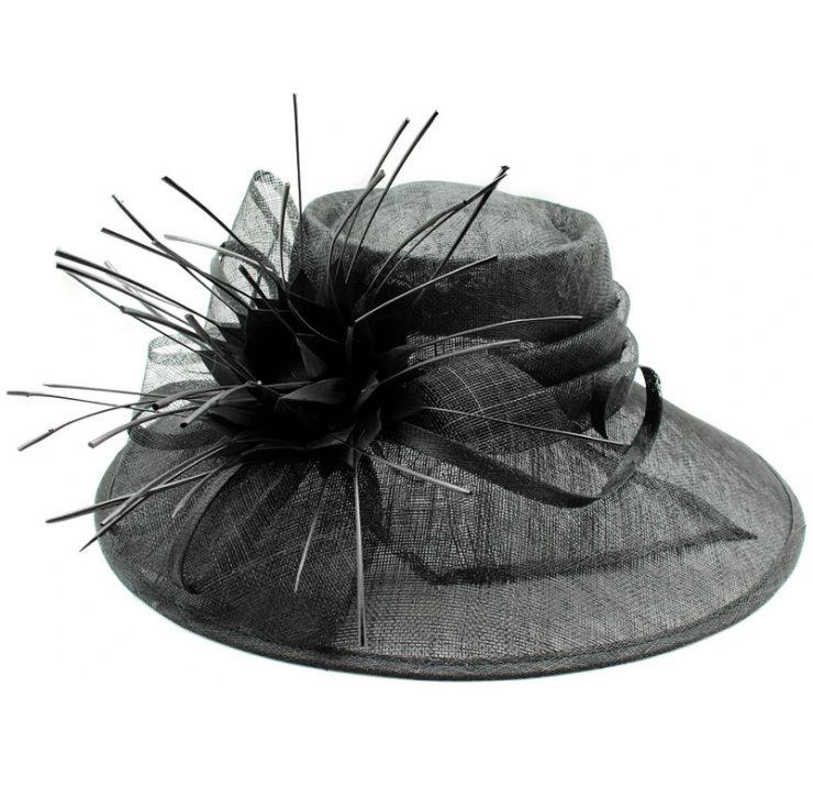 A photo of the Gracelynn Fascinator Hat product