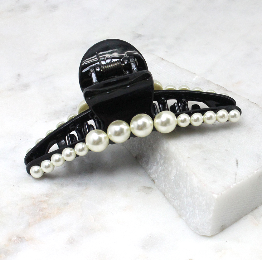 Elongated Pearl Clip - Best of Everything | Online Shopping