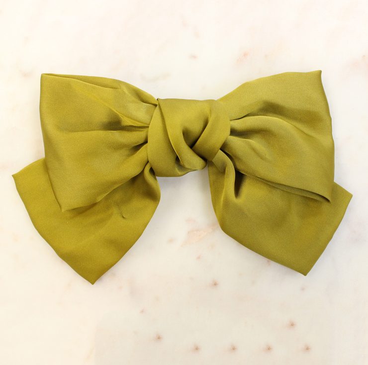 A photo of the Big Hair Bow in Green product