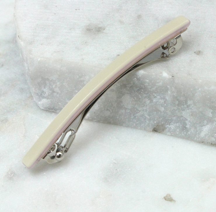 A photo of the Plain Bar Barrette product