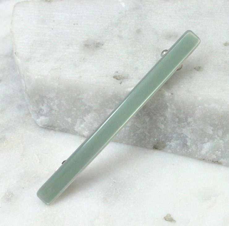 A photo of the Plain Bar Barrette product