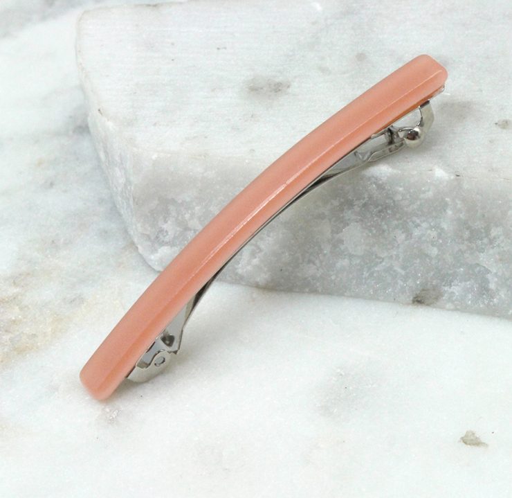 A photo of the Plain Bar Barrette product