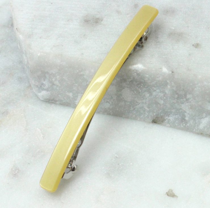 A photo of the Plain Bar Barrette product