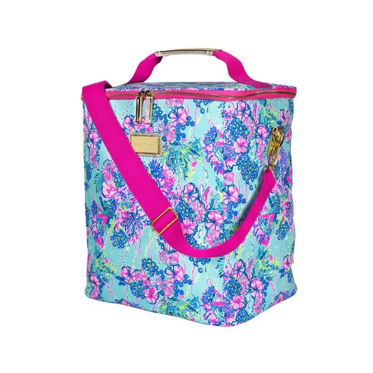 A photo of the Lilly Pulitzer Wine Carrier In Beach You To It product