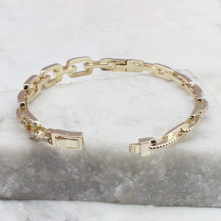 A photo of the Rhinestone Link Bracelet product