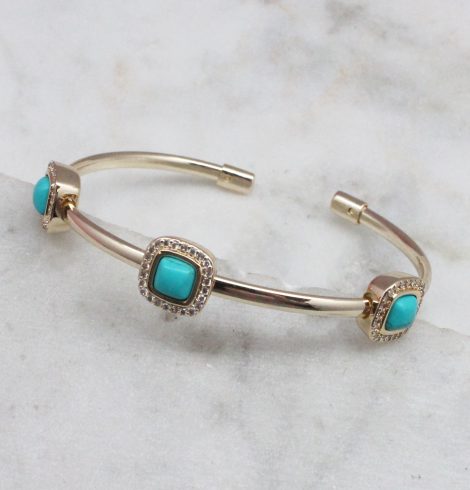 A photo of the Turquoise Square Bracelet product