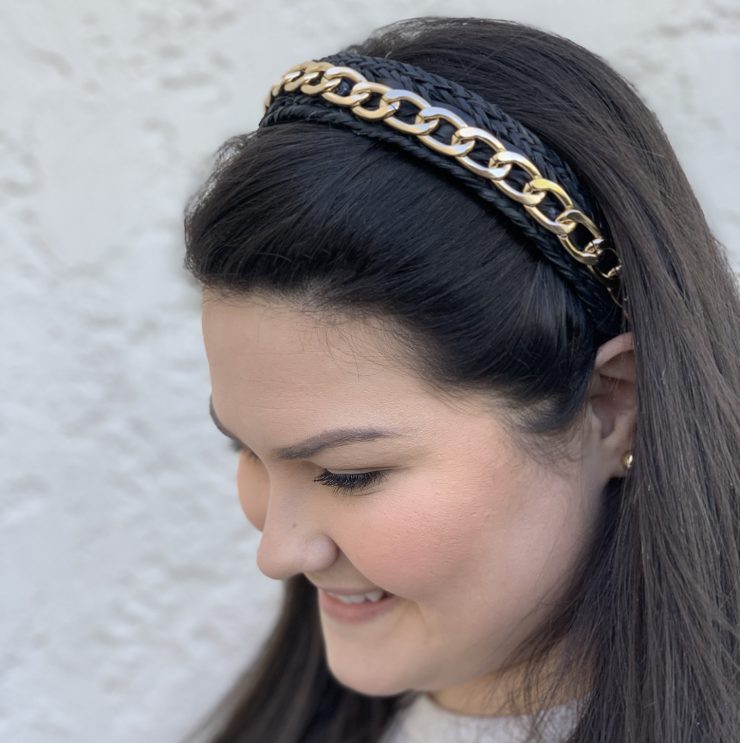 A photo of the Gold Chain Headband In Black product