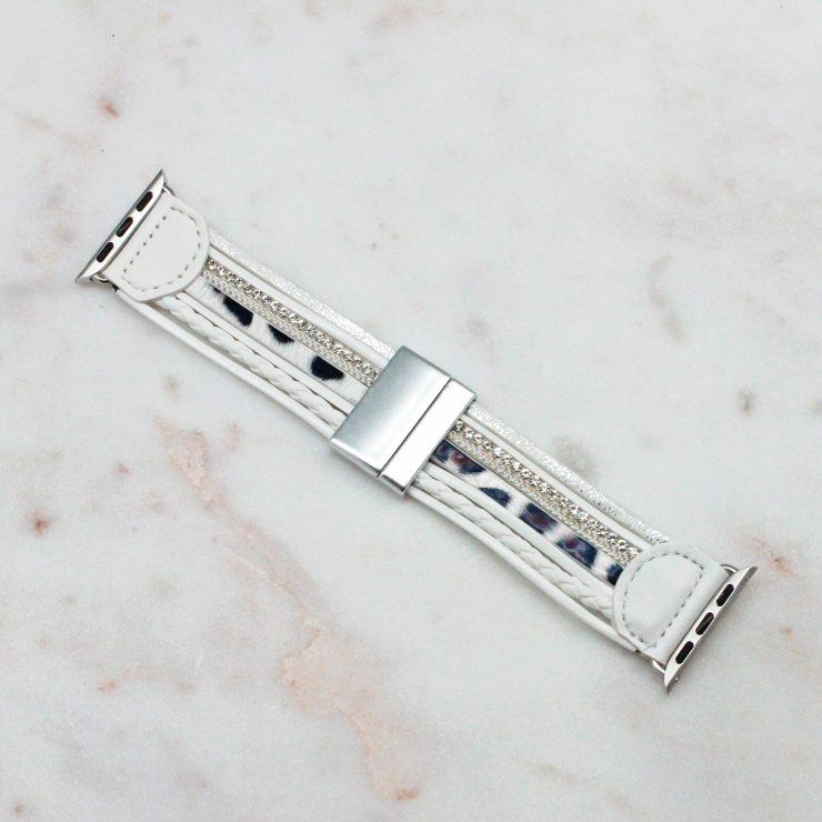 A photo of the White Leopard Apple Watch Band product