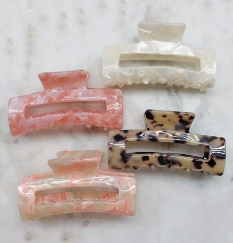 A photo of the Marble Hair Clip product